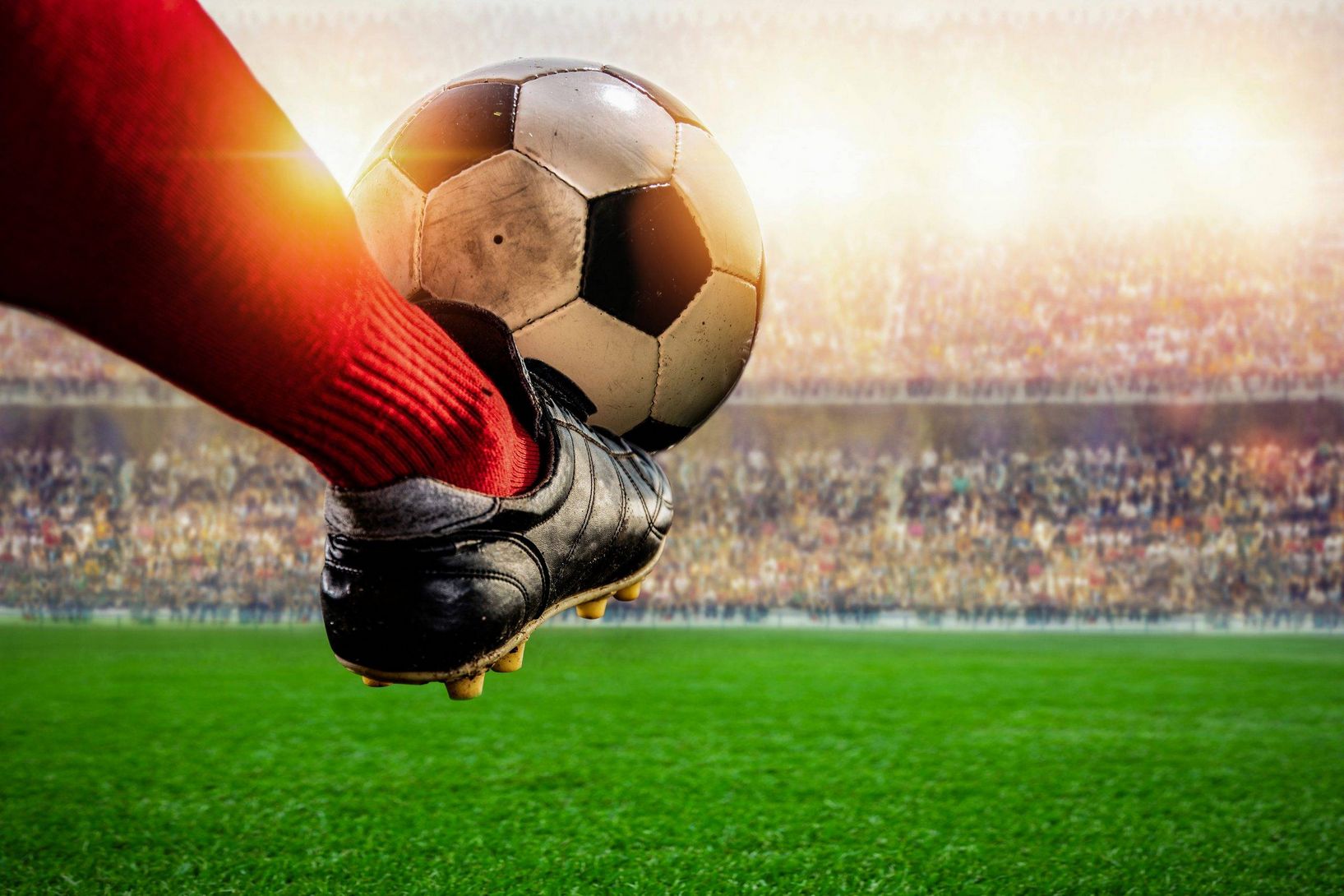 How to Bank on Soccer - The Total Guide to Football Betting Strategy